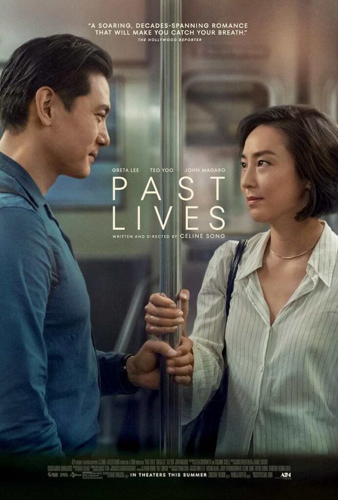 پوستر فیلم زندگی‌های گذشته (Past Lives)، دو شخصیت نورا و هائه سانگ در حال نگاه به هم، نمادی از سوگ برای عشق بالقوه و زندگی‌های نزیسته.