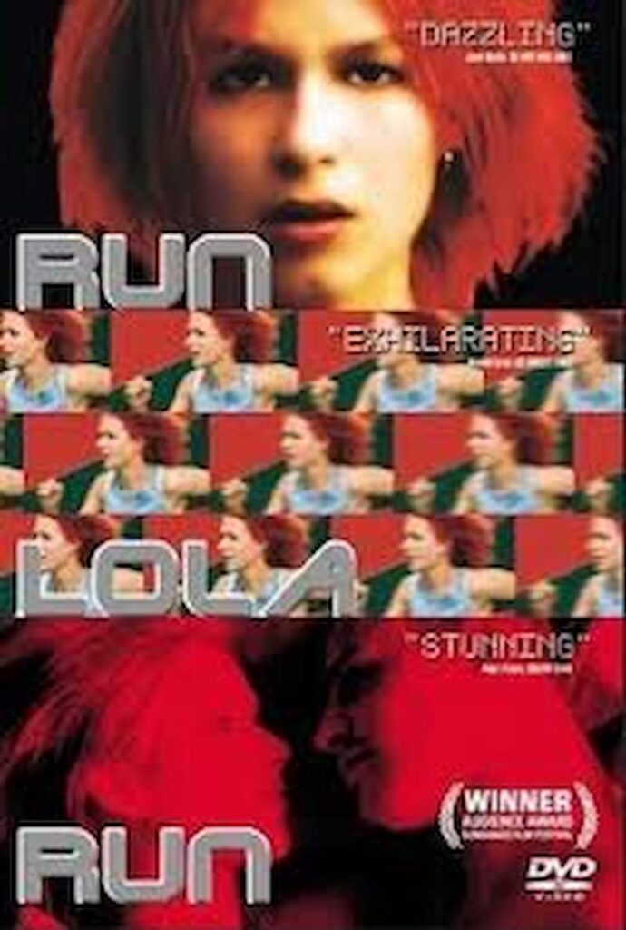 پوستر فیلم Run Lola Run، یک مثال کلاسیک از نظریه «چندجهانی» و تأثیر یک تصمیم یا اتفاق کوچک بر کل سرنوشت.